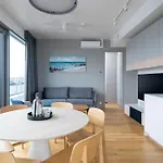 Apartment Bob W