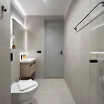 Bob W Apartment *
